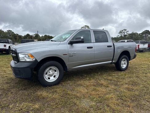 Certified 2024 RAM 1500 Tradesman w/ Popular Equipment Group image 7