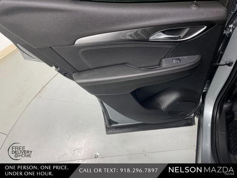 Used 2024 Buick Envision Preferred image 37