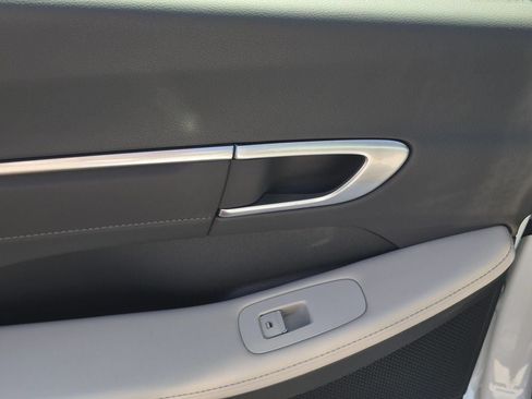 Used 2022 Hyundai Sonata Limited FWD image 25