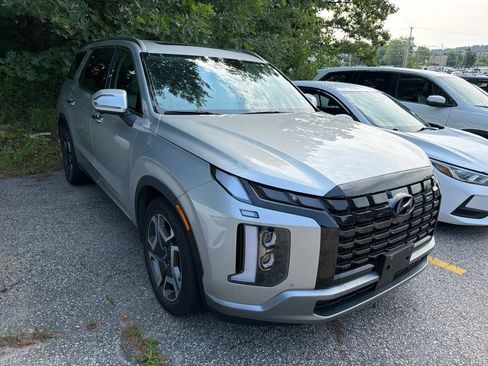 Used 2024 Hyundai Palisade SEL w/ Premium Package AWD/4WD image 5