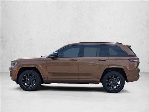 New 2026 Jeep Grand Cherokee Limited AWD/4WD image 5