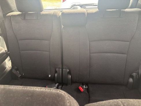 Used 2022 Honda Pilot Sport image 33