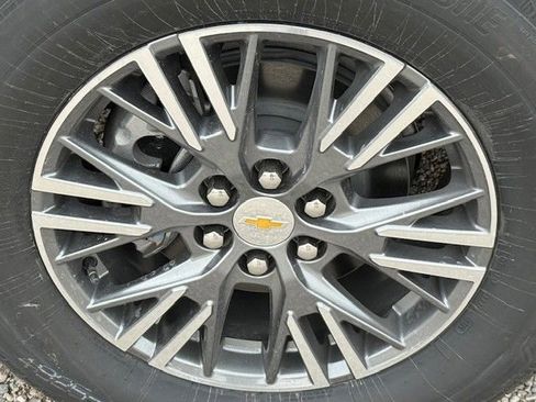 New 2026 Chevrolet Traverse LT w/ Driver Confidence Package image 12