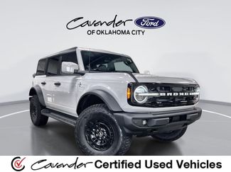 Used 2026 Ford Bronco Outer Banks w/ Sasquatch Package AWD/4WD video 1