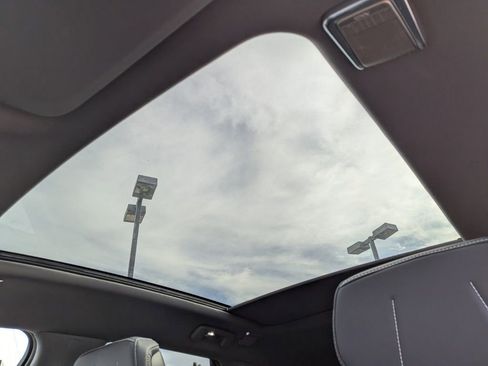 New 2026 Cadillac Optiq Luxury 1 image 21