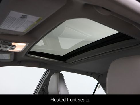 Used 2015 Toyota Camry XLE image 23