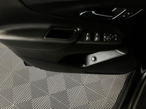 Used 2022 Chevrolet Equinox LT image 22