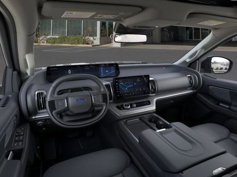 New 2025 Ford Expedition Max Platinum w/ Driver's Package AWD/4WD image 9