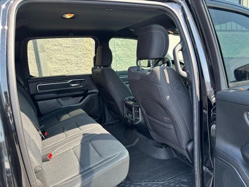 Used 2021 RAM 1500 Big Horn AWD/4WD image 12