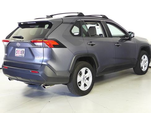Used 2020 Toyota RAV4 XLE image 7