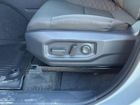 New 2026 Toyota Tundra SR5 image 10