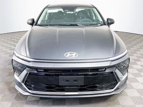 New 2026 Hyundai Sonata SE FWD image 2