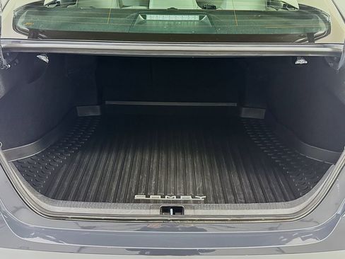 Used 2025 Toyota Camry SE image 26