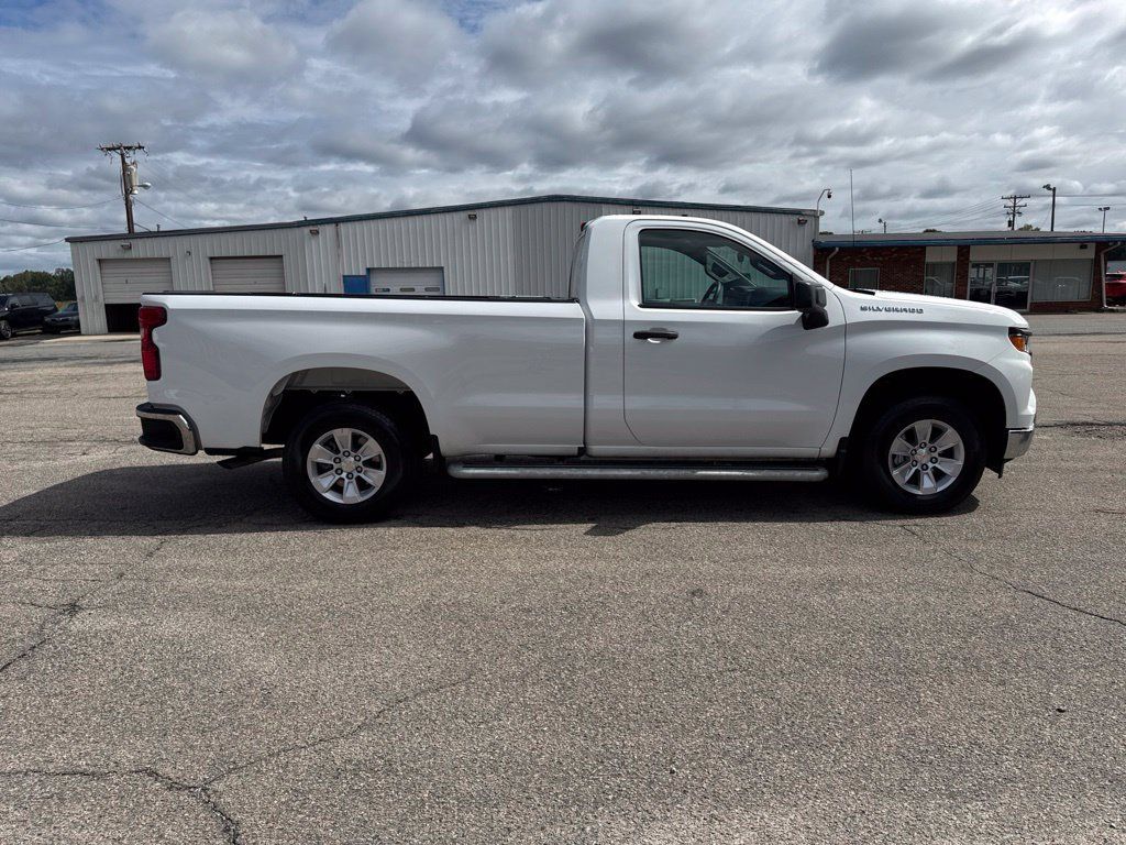 Used 2025 Chevrolet Silverado 1500 W/T RWD image 6