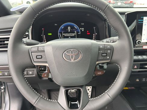New 2026 Toyota Camry SE FWD image 20