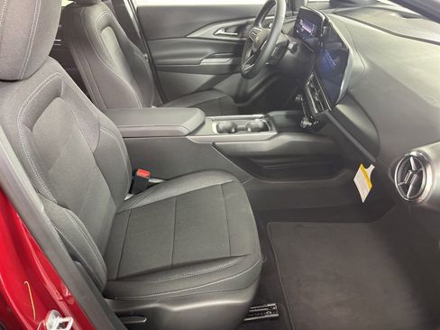 New 2026 Chevrolet Equinox EV LT image 14