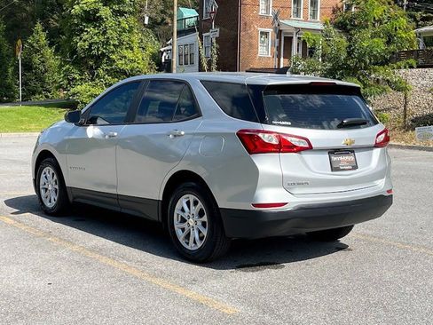 Used 2020 Chevrolet Equinox LS FWD image 23