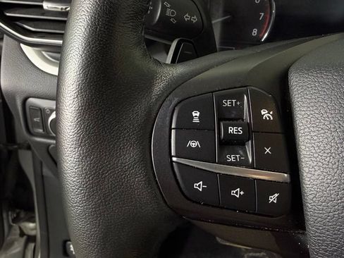 Used 2020 Ford Explorer XLT w/ Equipment Group 202A AWD/4WD image 19
