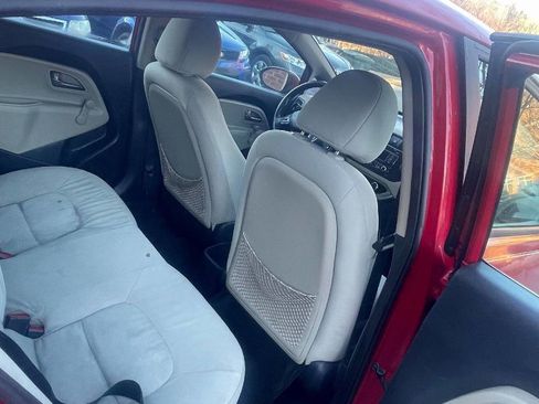 Used 2012 Kia Rio LX image 17