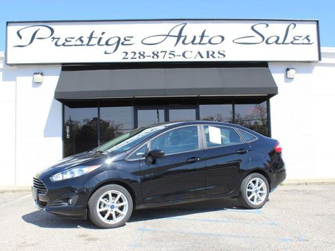 Used 2019 Ford Fiesta SE w/ Equipment Group 201A image 1