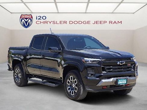 Used 2026 Chevrolet Colorado Z71 w/ Technology Package AWD/4WD image 1