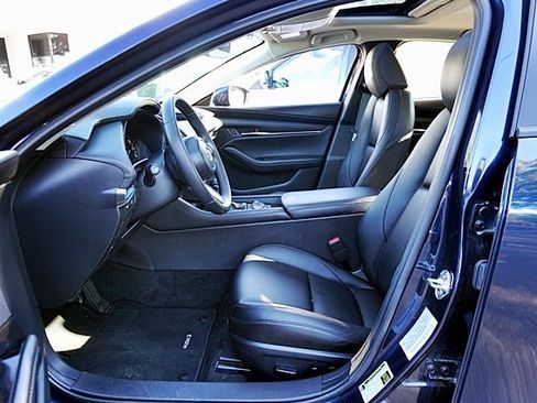 Used 2025 MAZDA MAZDA3 s image 13