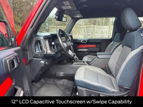 Certified 2022 Ford Bronco Outer Banks w/ Sasquatch Package image 16