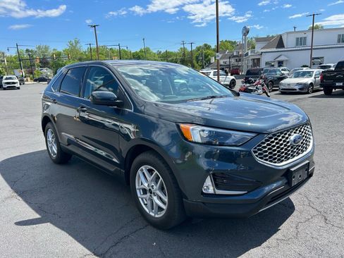 Used 2023 Ford Edge SEL w/ Convenience Package AWD/4WD image 3