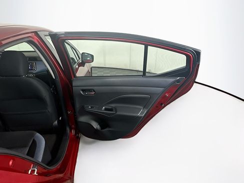 Used 2025 Nissan Versa SV FWD image 28