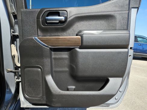 Used 2020 Chevrolet Silverado 1500 LT Trail Boss image 26