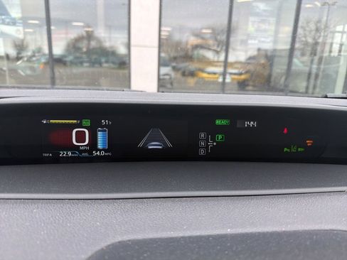 Used 2017 Toyota Prius Two w/ Prius Two Safety Plus Package image 5