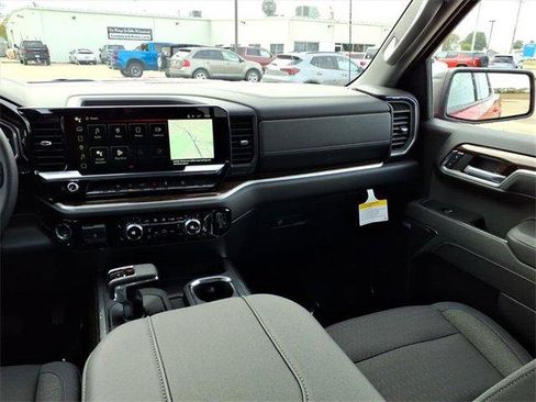 New 2026 GMC Sierra 1500 Elevation image 6