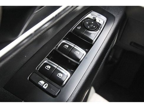Used 2022 Kia Telluride SX w/ Nightfall Edition Package AWD/4WD image 22