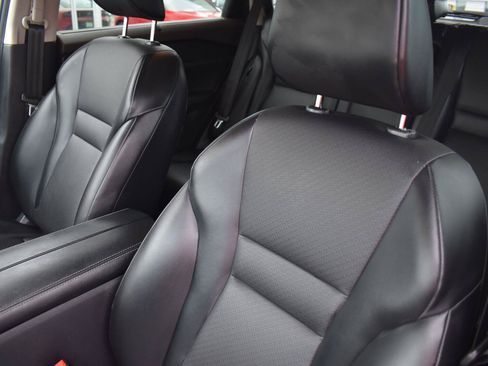 Used 2023 Nissan Rogue SV w/ SV Premium B Package FWD image 23