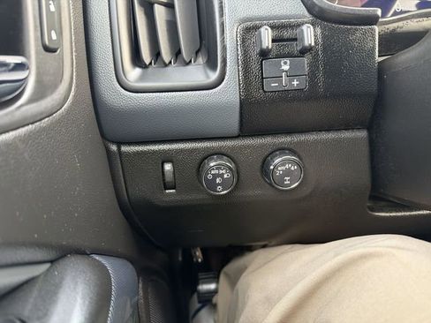 Used 2019 Chevrolet Colorado Z71 image 18