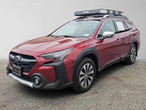 Used 2023 Subaru Outback Touring XT AWD/4WD image 7