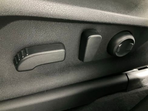 Used 2022 Subaru Ascent Touring image 23