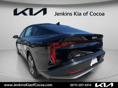 New 2026 Kia K4 FWD image 7
