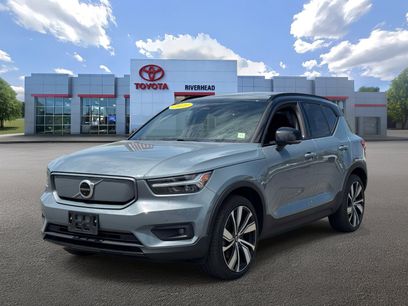 Used 2021 Volvo XC40 P8 Recharge w/ Advanced Package