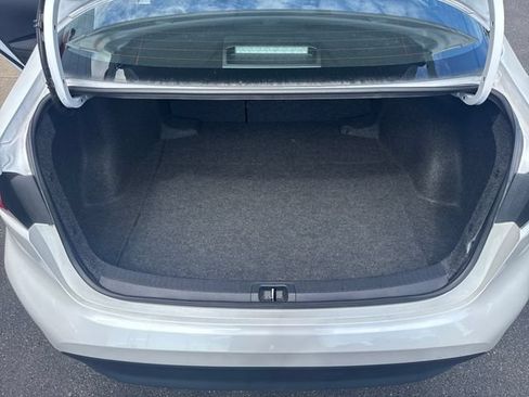 Used 2025 Toyota Corolla LE FWD image 27