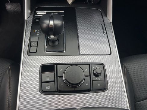 Used 2024 MAZDA CX-90 Plug-In Hybrid w/ Premium Pkg image 17