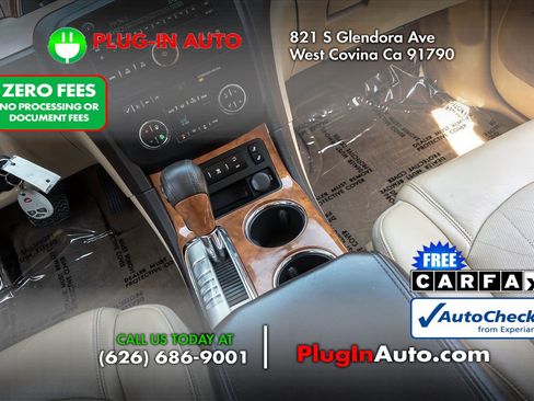 Used 2009 Buick Enclave CXL w/ Driver Confidence Package FWD image 17