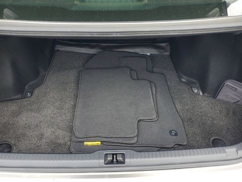 Certified 2023 Lexus IS 300 w/ Comfort Package image 9