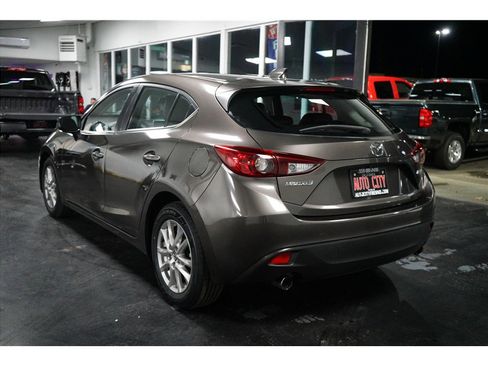 Used 2014 MAZDA MAZDA3 i Grand Touring image 5