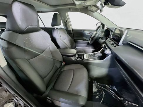 Certified 2025 Toyota RAV4 XLE w/ Convenience Package AWD/4WD image 24