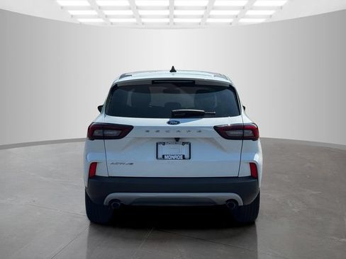 Used 2024 Ford Escape Active FWD image 6