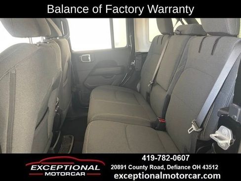 Used 2025 Jeep Wrangler Unlimited Sahara image 43