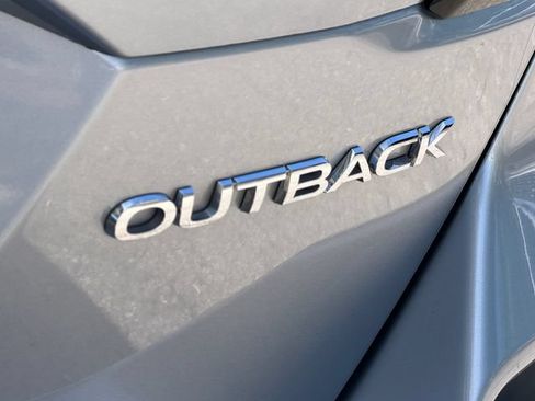 Used 2021 Subaru Outback Premium AWD/4WD image 9