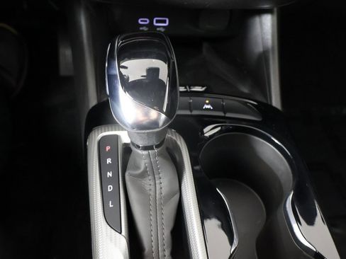 Used 2025 Buick Envista Avenir image 47