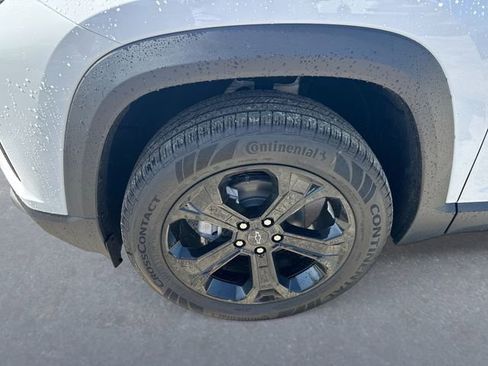 New 2026 Chevrolet Equinox LT w/ Midnight Edition image 10